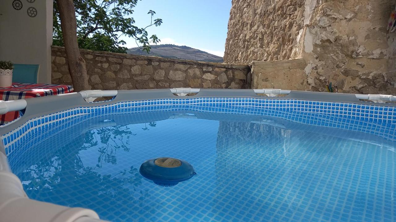 Casa Singular Y Con Encanto Baena Eksteriør bilde